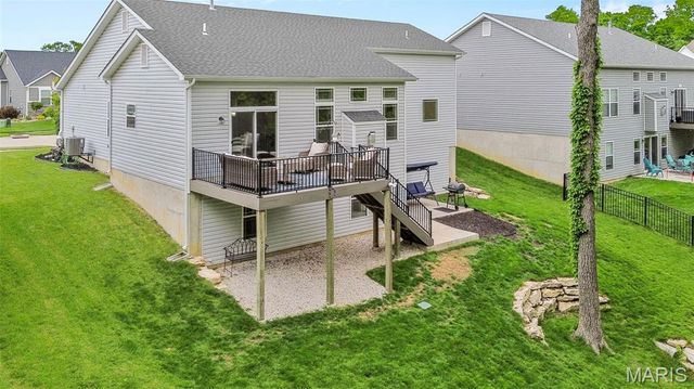 1010 Timber Bluff Drive, Wentzville, MO 63385