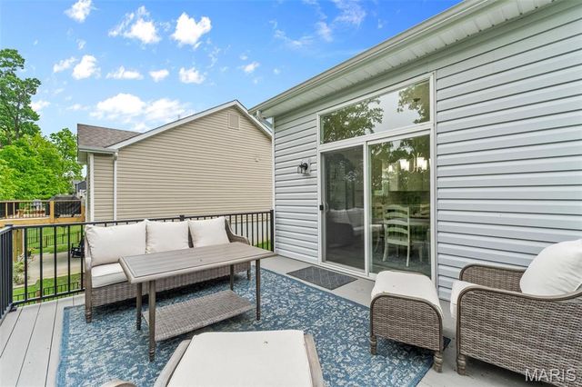 1010 Timber Bluff Drive, Wentzville, MO 63385