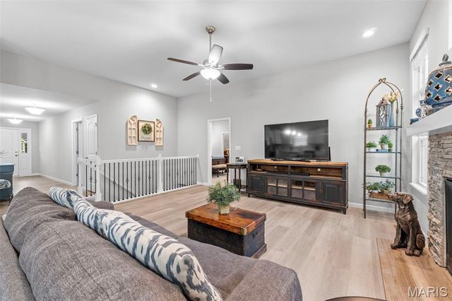 1010 Timber Bluff Drive, Wentzville, MO 63385