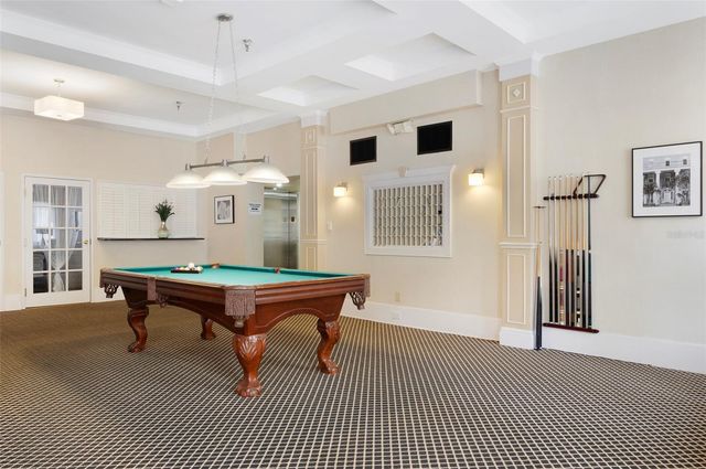 219 4TH AVENUE N 202, St Petersburg, FL 33701