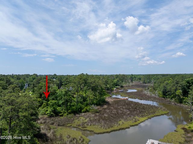 331 Chadwick Shores Drive, Sneads Ferry, NC 28460