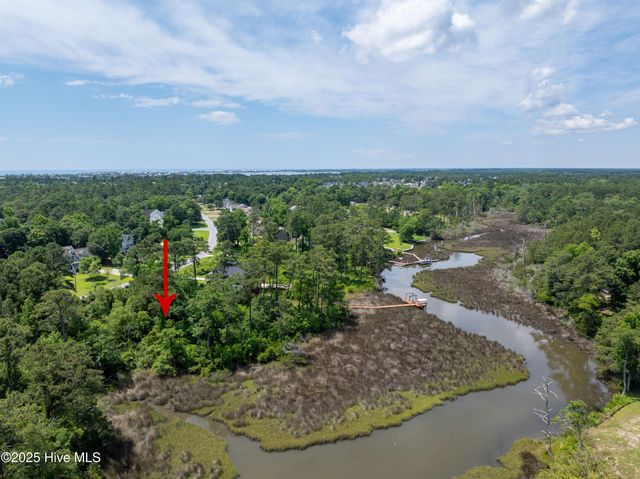 331 Chadwick Shores Drive, Sneads Ferry, NC 28460