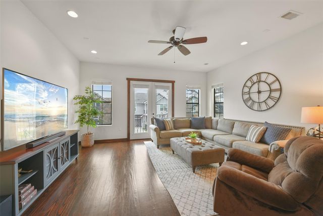 2601 Bevis Street B, Houston, TX 77008