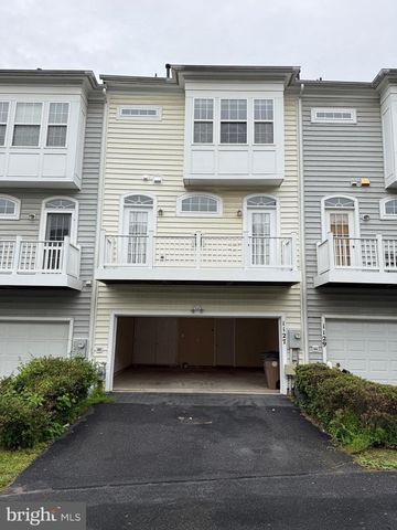 1127 GAITHER RD, Rockville, MD 20850