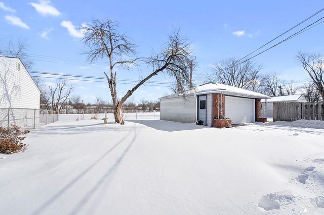 3125 Patton Avenue, Trenton, MI 48183