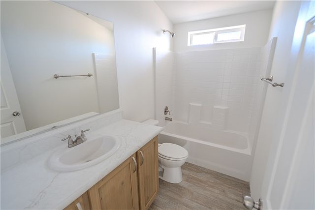 5746 N Eden Road, Golden Valley, AZ 86413