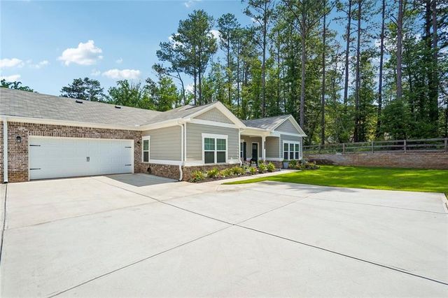 3895 Shelleydale Drive, Powder Springs, GA 30127