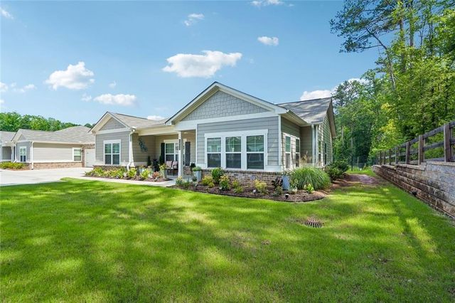 3895 Shelleydale Drive, Powder Springs, GA 30127