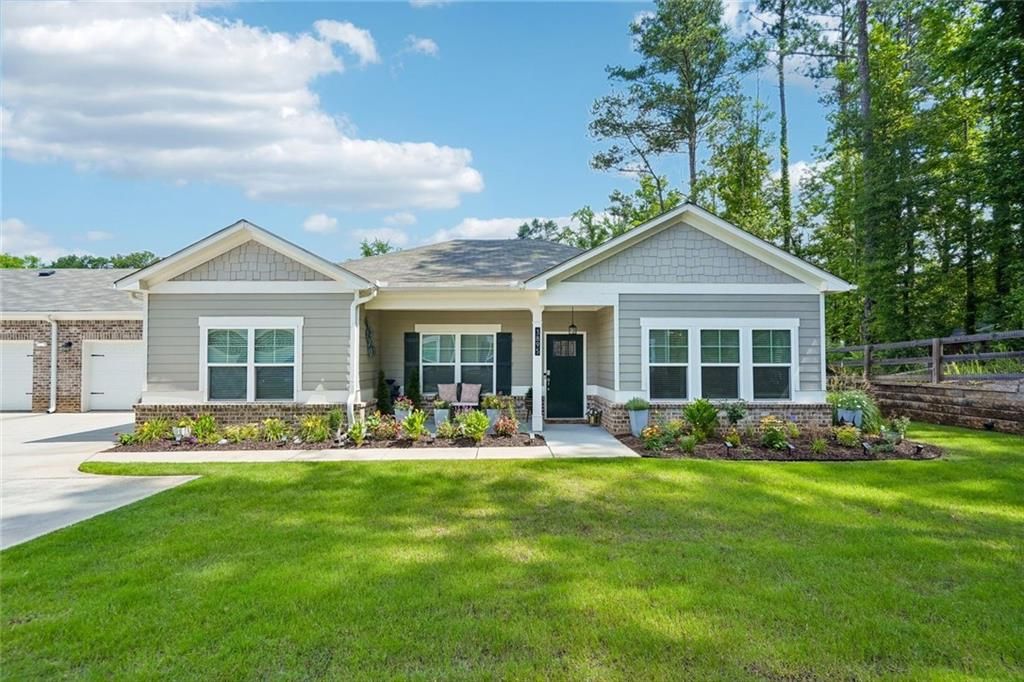 3895 Shelleydale Drive, Powder Springs, GA 30127