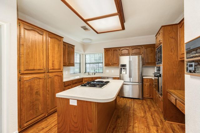 1600 Azalea Street, Sweeny, TX 77480