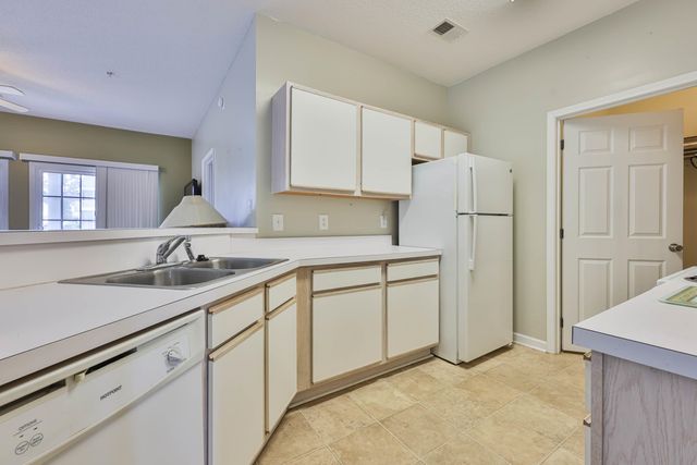 4923 Pond Shoals Ct Unit 101, Myrtle Beach, SC 29579
