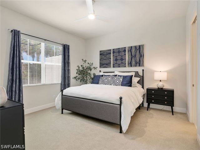 9040 Saint Lucia DR, Naples, FL 34114