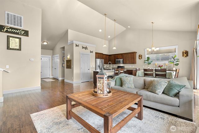 5460 Blue Sky Way, Ferndale, WA 98248