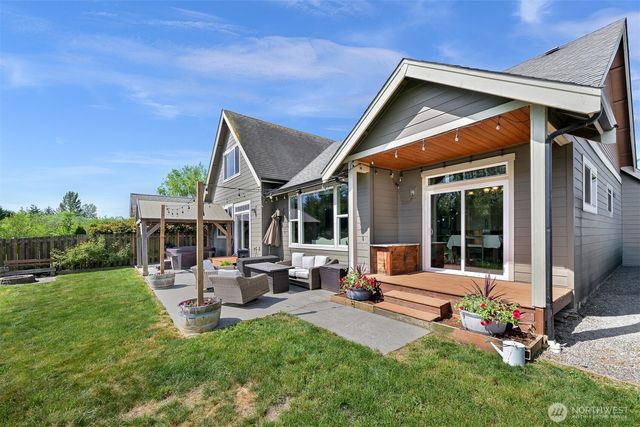 5460 Blue Sky Way, Ferndale, WA 98248