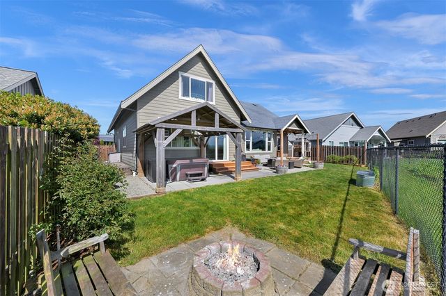5460 Blue Sky Way, Ferndale, WA 98248