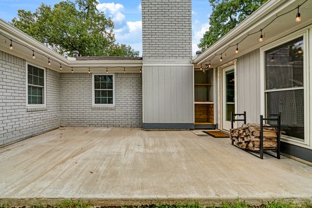 2705 Hubbard Street, Paris, TX 75460
