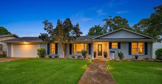 2705 Hubbard Street, Paris, TX 75460