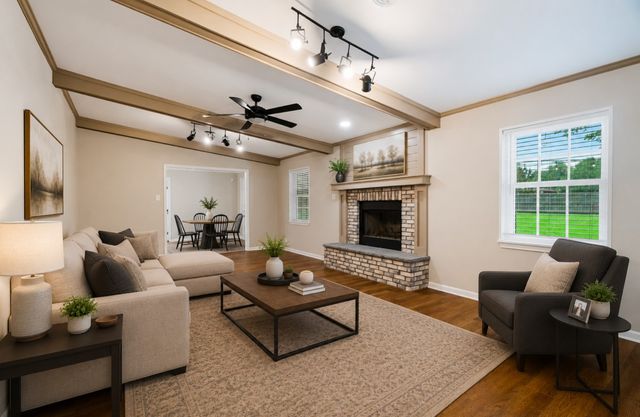 2705 Hubbard Street, Paris, TX 75460