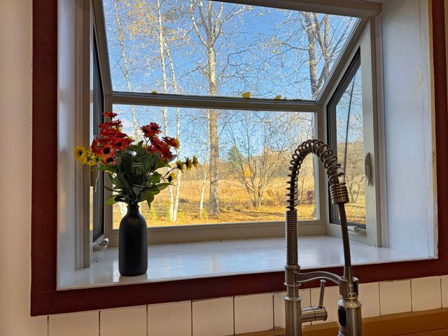 2866 Center Road, Hyde Park, VT 05655