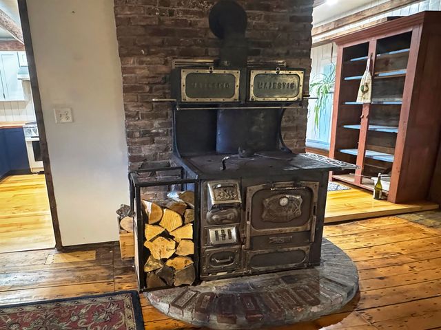 2866 Center Road, Hyde Park, VT 05655