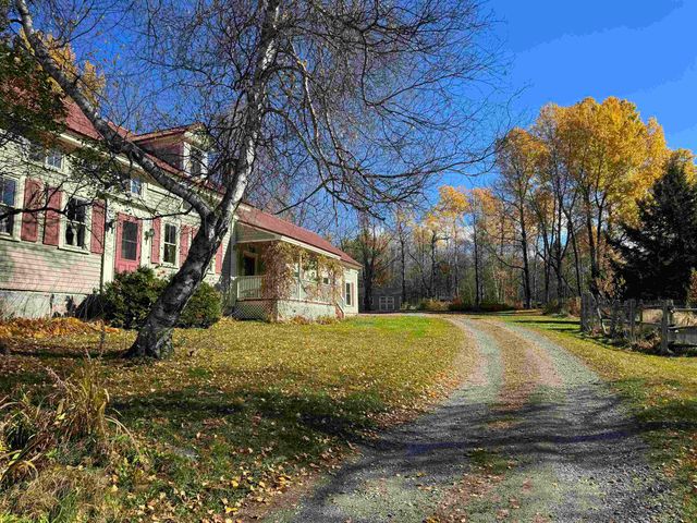 2866 Center Road, Hyde Park, VT 05655