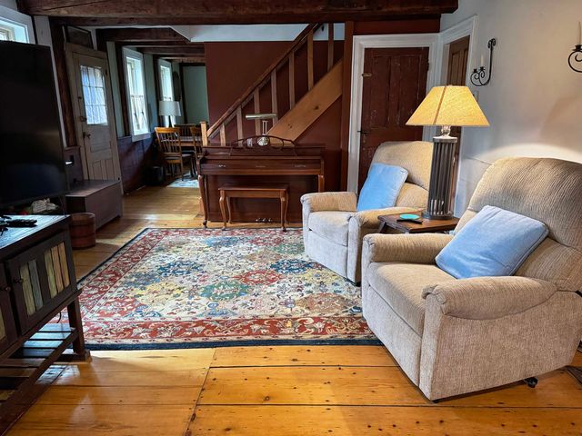 2866 Center Road, Hyde Park, VT 05655