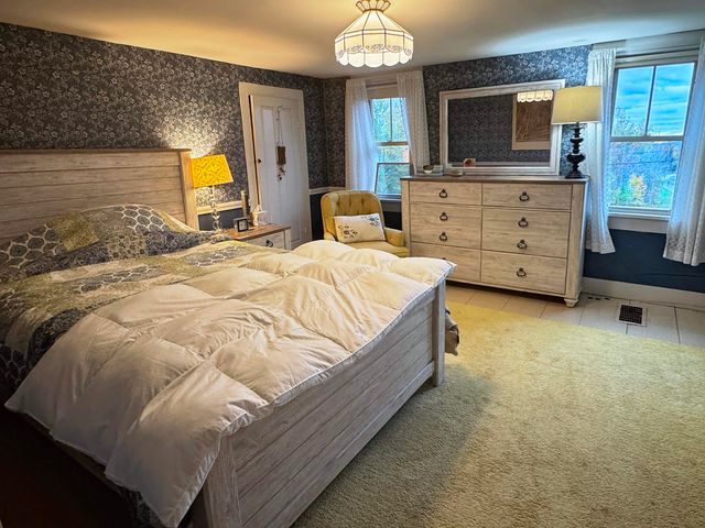 2866 Center Road, Hyde Park, VT 05655