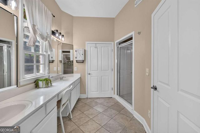 210 Creek View Lane 201, Roswell, GA 30075