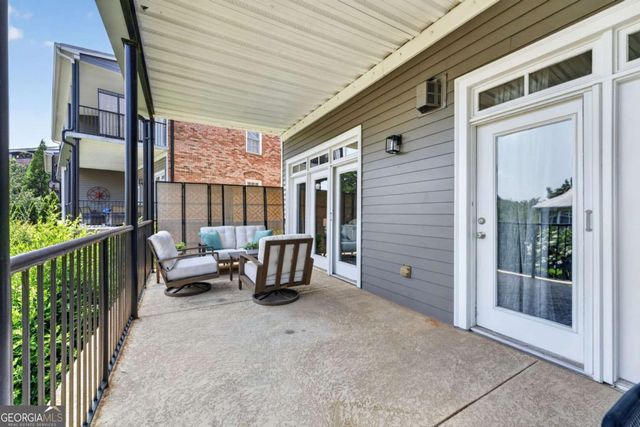 210 Creek View Lane 201, Roswell, GA 30075