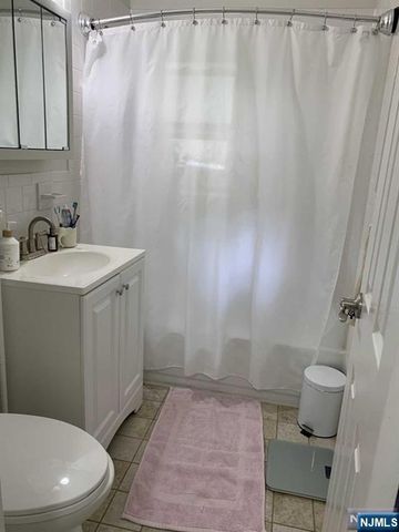 280-320 Oak Street 312B, Ridgewood, NJ 07450