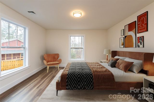 204 Cascade Ridge Road, Fairview, NC 28730