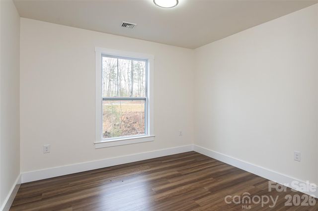 204 Cascade Ridge Road, Fairview, NC 28730