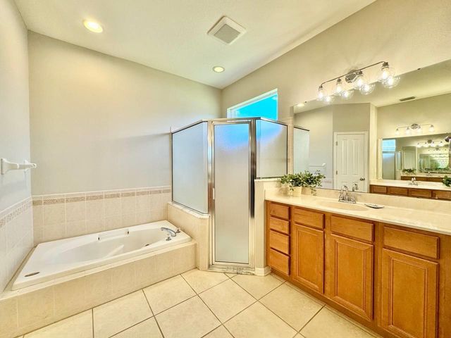 16934 MELISSA ANN DRIVE, Lutz, FL 33558
