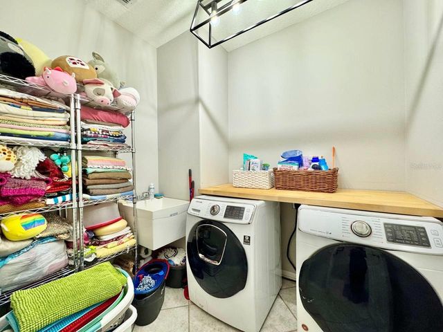 16934 MELISSA ANN DRIVE, Lutz, FL 33558
