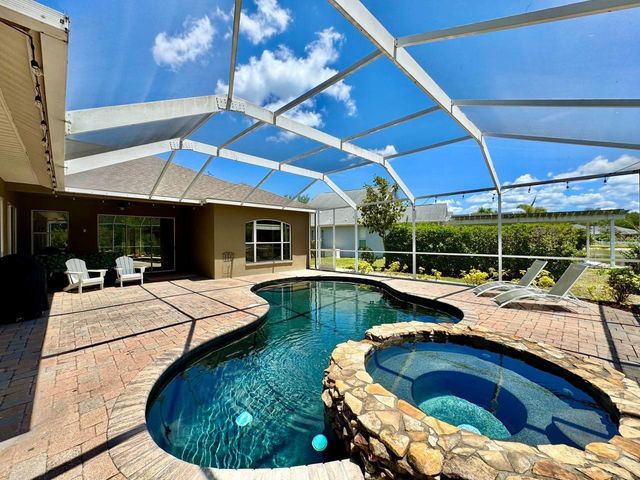 16934 MELISSA ANN DRIVE, Lutz, FL 33558