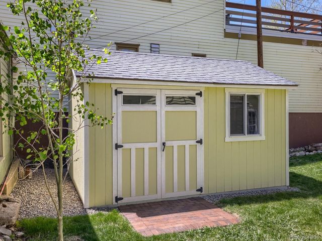 407 7th St, Georgetown, CO 80444