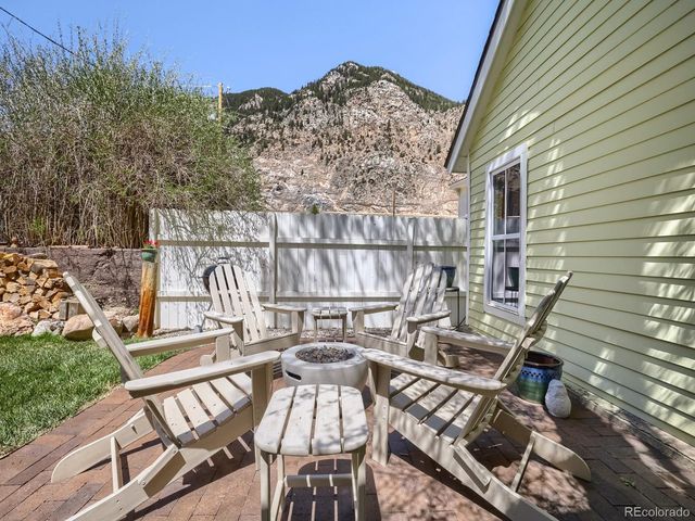 407 7th St, Georgetown, CO 80444