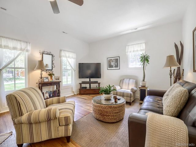 407 7th St, Georgetown, CO 80444