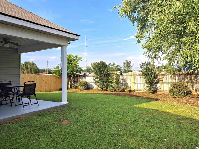 105 Montciello Drive, Byron, GA 31008