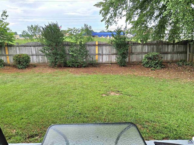 105 Montciello Drive, Byron, GA 31008