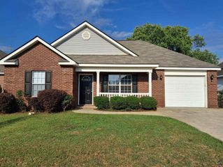 105 Montciello Drive, Byron, GA 31008