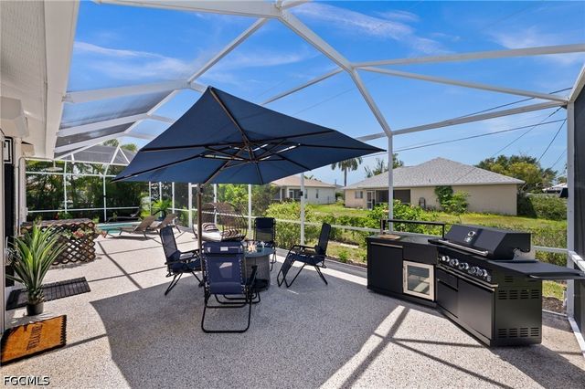 1820 SW 29th TER, Cape Coral, FL 33914
