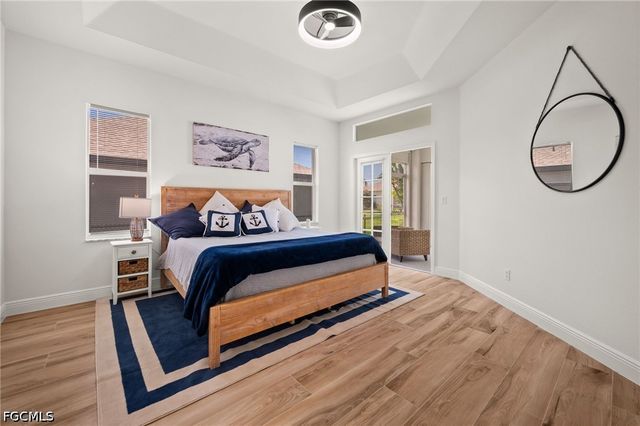 1820 SW 29th TER, Cape Coral, FL 33914