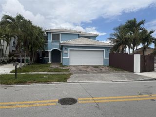 15703 SW 90th Ter 15703, Miami, FL 33196