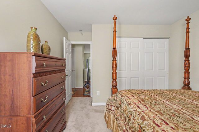 204 Georgetowne Drive, Clayton, NC 27520