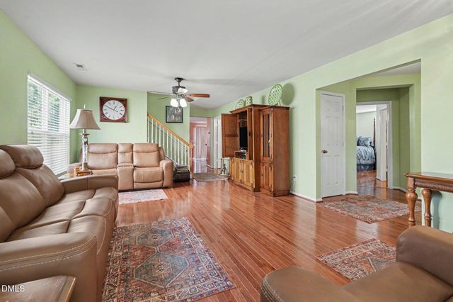 204 Georgetowne Drive, Clayton, NC 27520