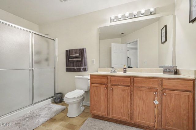 204 Georgetowne Drive, Clayton, NC 27520