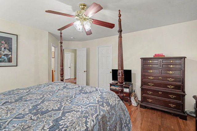 204 Georgetowne Drive, Clayton, NC 27520