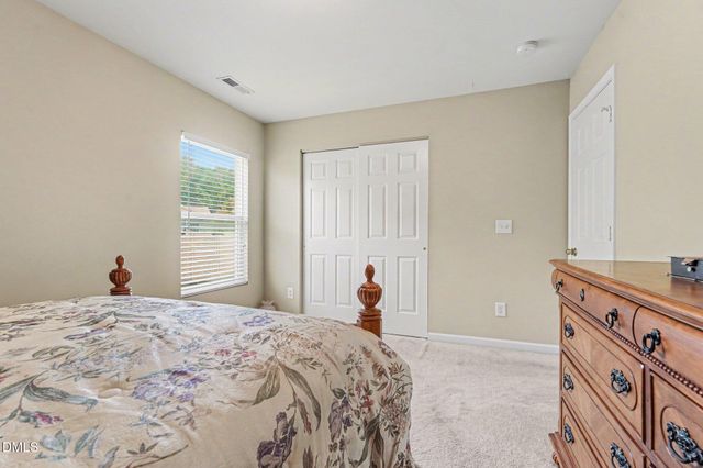 204 Georgetowne Drive, Clayton, NC 27520