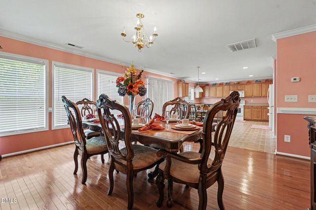 204 Georgetowne Drive, Clayton, NC 27520